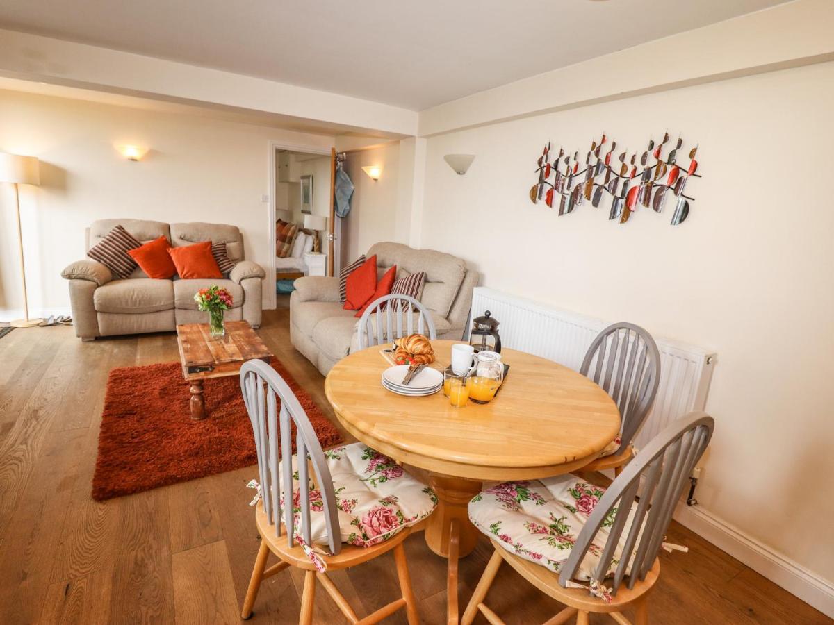 The Garden Apartment Whitby Buitenkant foto